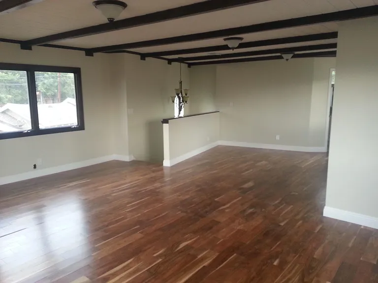 711 E Northridge Ave — Photo 8