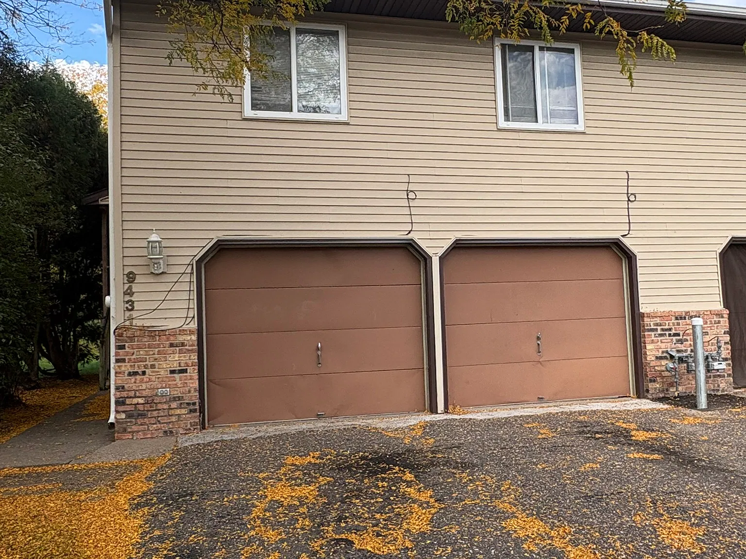 3 bed, 1.5 bath, 1500 sqft, $2,100 — Photo 1