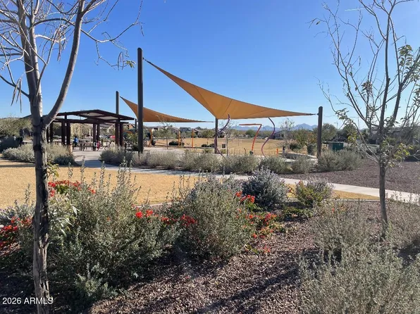 9210 W ROMA Avenue, Phoenix, AZ 85037