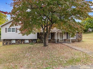 3720 Woodard Ave, Florence, AL 35630