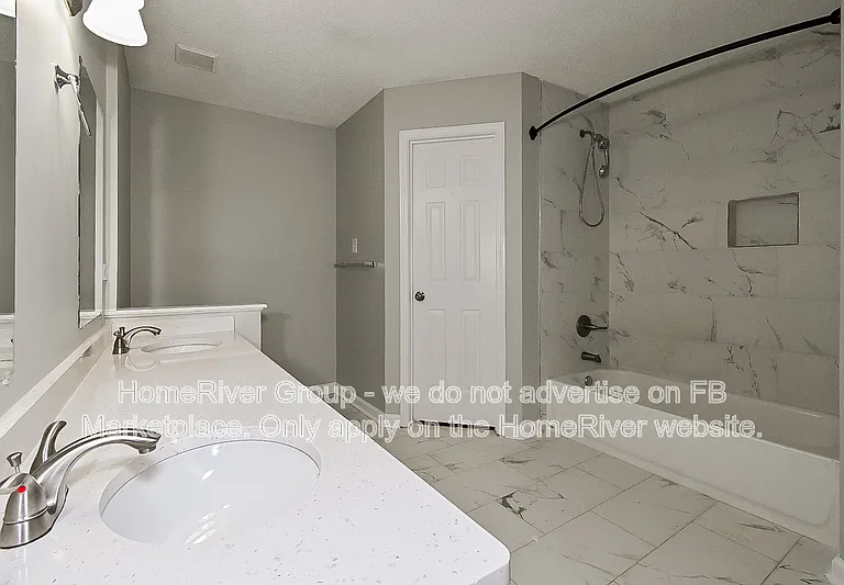5467 Banbury Ave — Photo 10