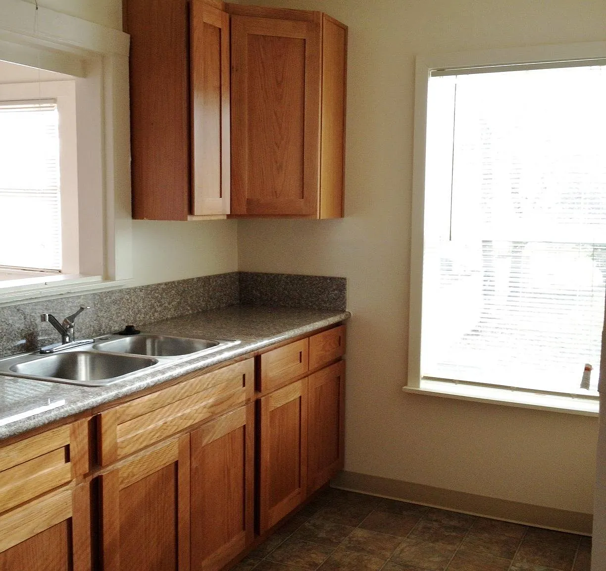 1 bed, 450 sqft, $1,400 — Photo 4