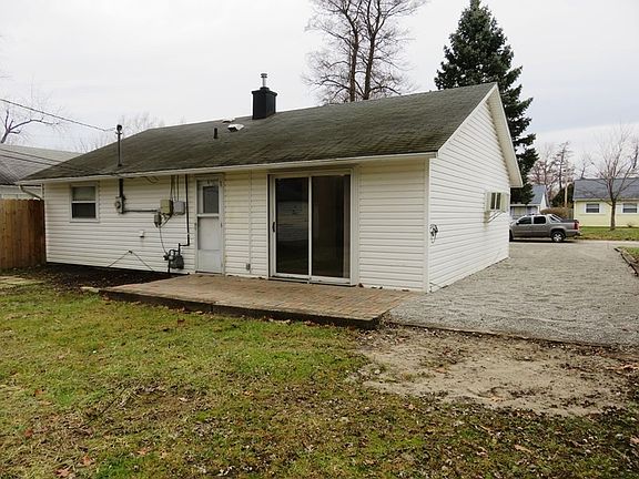 4th image of 202 Heatherwood Ln