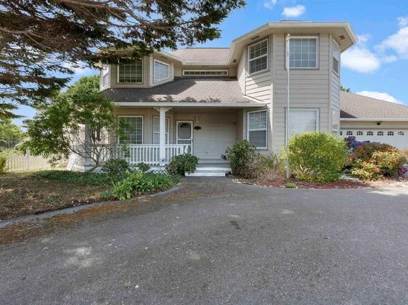 420 Del Monte St, Crescent City, CA 95531