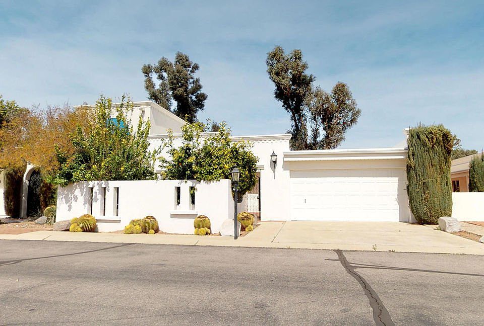 1st image of 2678 W Casas Dr