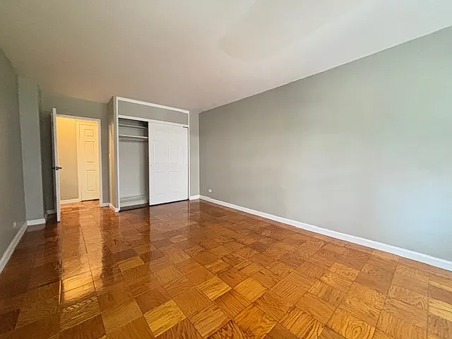 590 Flatbush Ave #2L — Photo 4