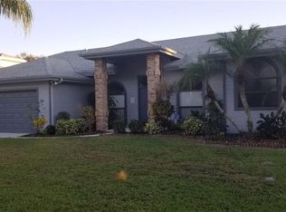 4634 Classique Dr, Sarasota, FL 34243
