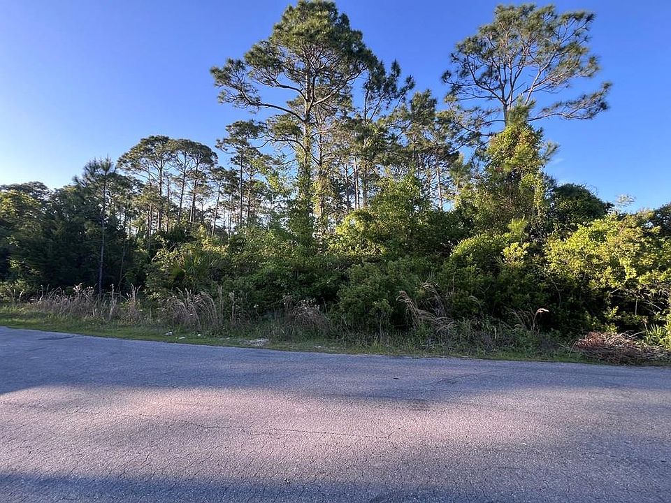 2nd image of 14 Stone Dr