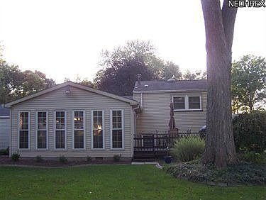 4th image of 559 Laurelwood Dr SE