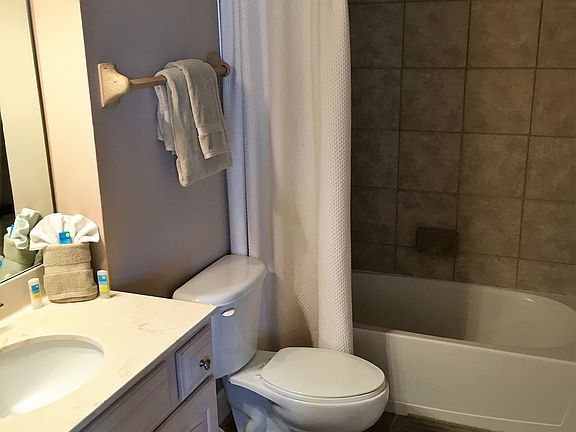 3rd image of 2403 S Atlantic Ave APT 507