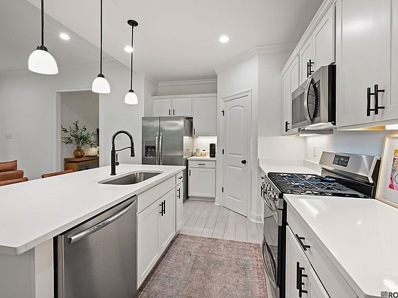 5th image of 9233 Asoka Ave