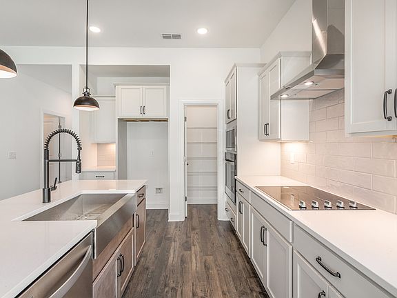 4th image of 2515 Ashebrooke Ct Lot Gtr102