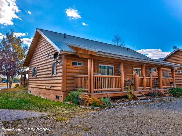 548 Canal St, Pinedale, WY 82941