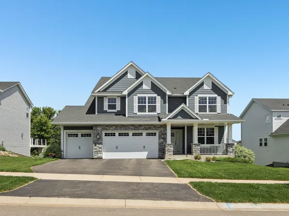 9560 Timber Ter, Victoria, MN 55386