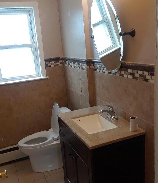 1st image of 182 Stone Ave