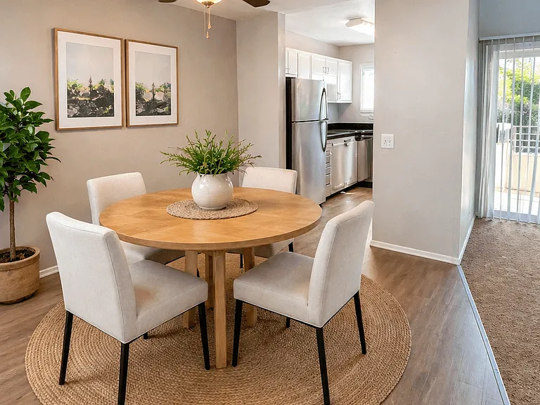 Kensington Park Apartments — Photo 17