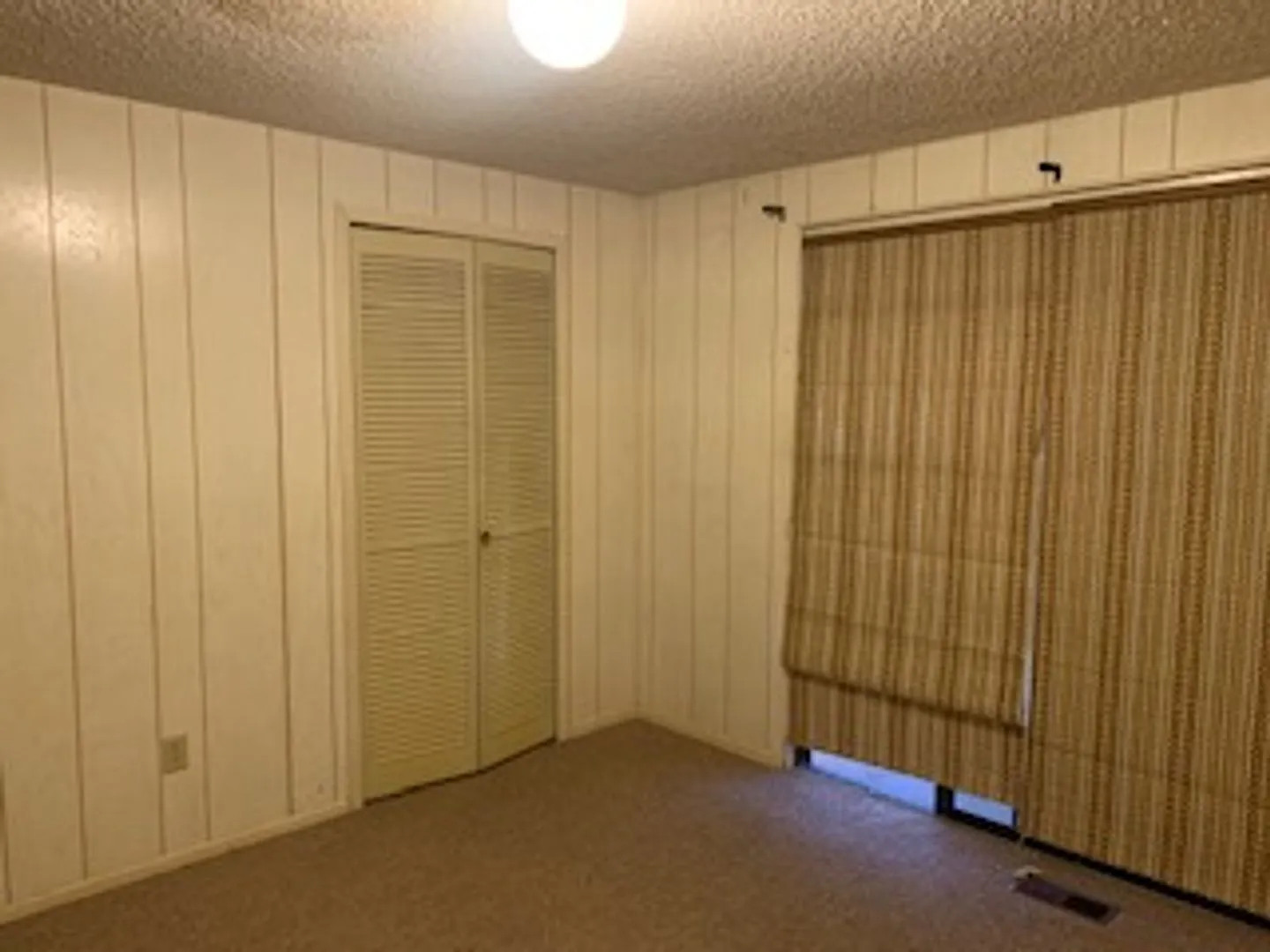 1140 College Avenue — Photo 3