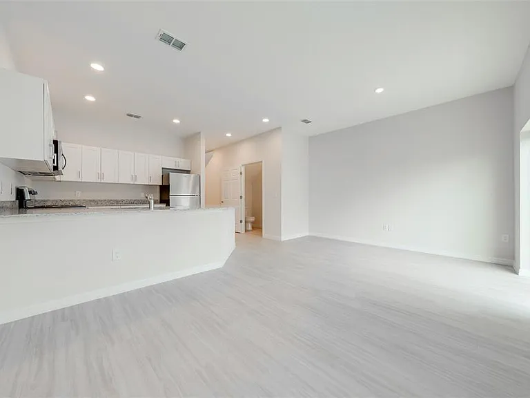 2139 Penny Ln — Photo 18