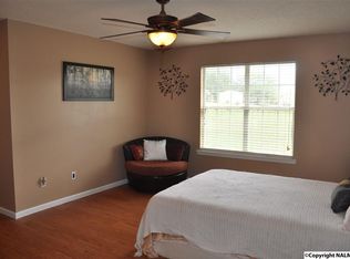 575 6th St SW, Arab, AL 35016