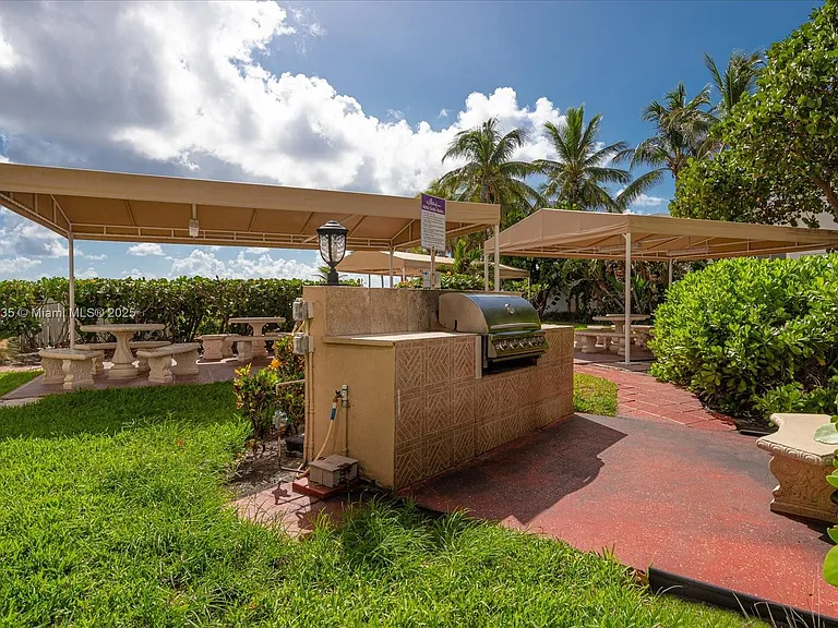 3505 S Ocean Dr #917 — Photo 12