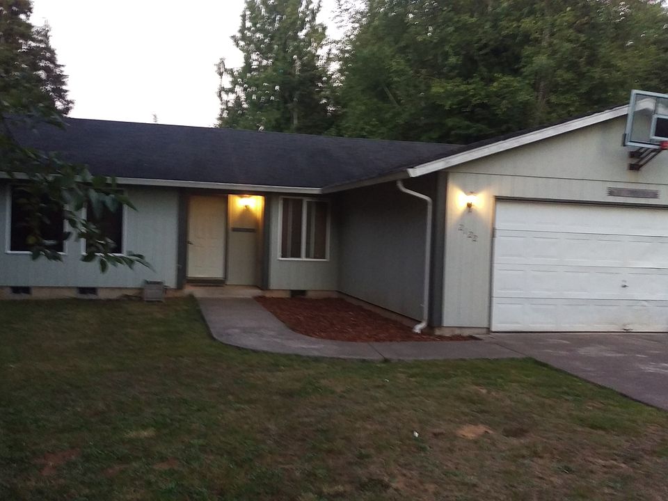 1st image of 2122 Herbig Ave