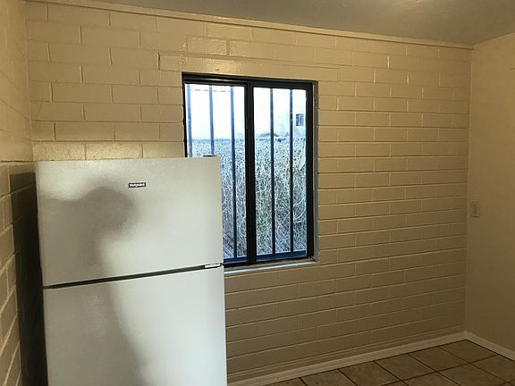 3rd image of 232 W Flores St #3