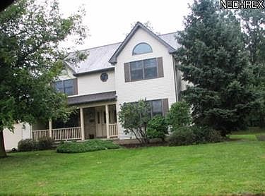 2nd image of 605 Blossom Dr