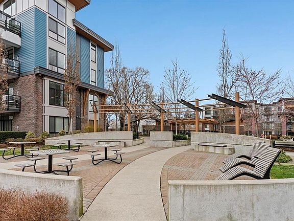 2nd image of 45500 Market Way #503