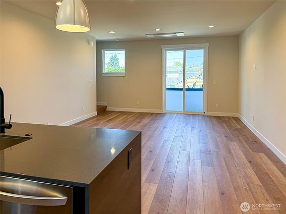4th image of 6905 42nd Avenue S #B