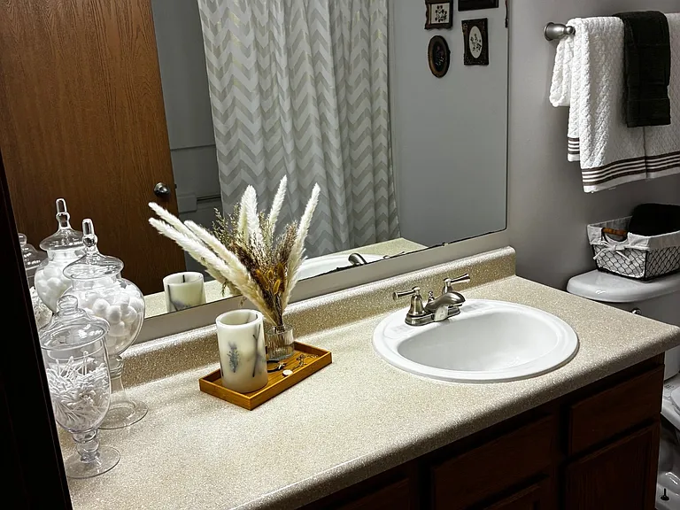 Chantry Village Apartments — Photo 19