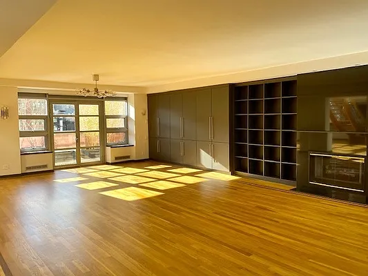 Rented by UDR | media 18