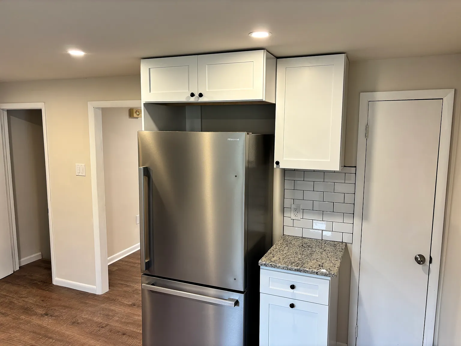 3 bed, 1400 sqft, $2,200 — Photo 3