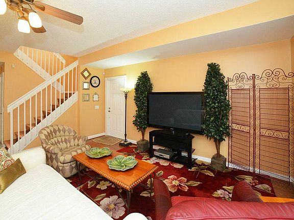 Home For Sale In Riverwalk