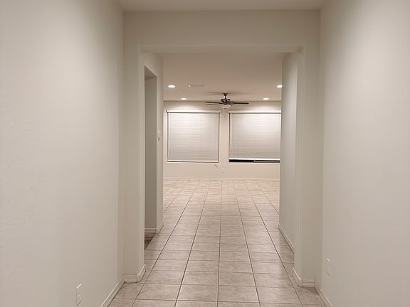 5th image of 8744 W Rancho Dr