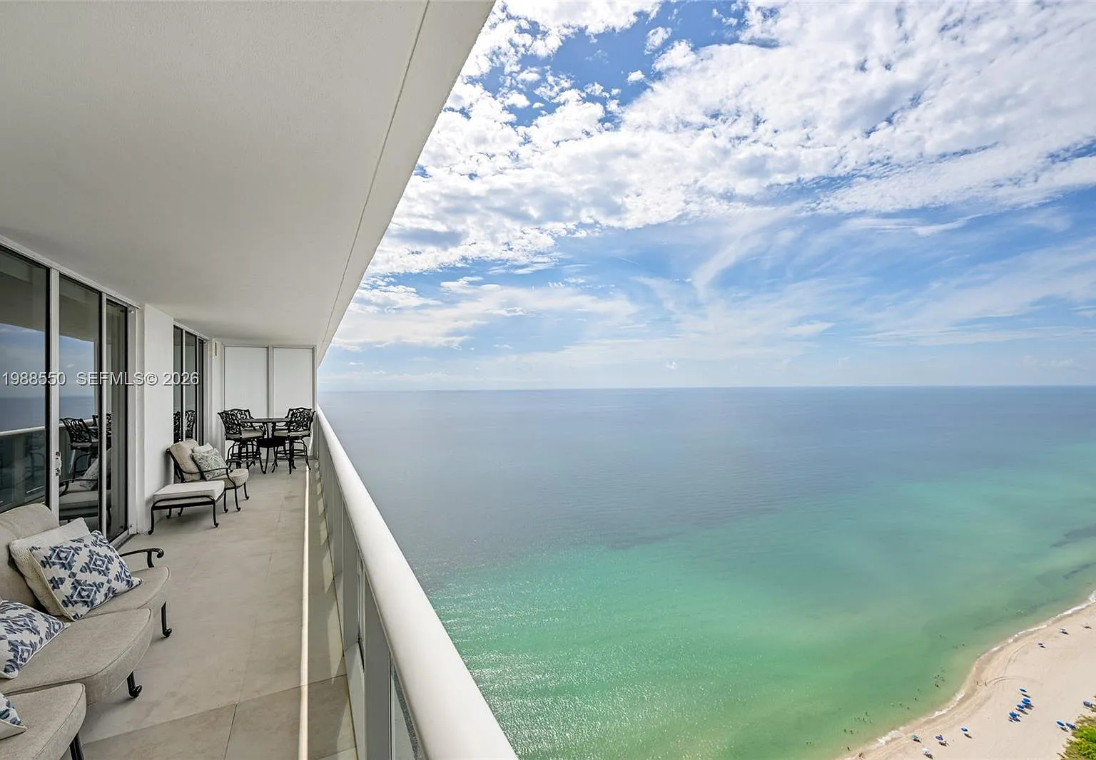 Beach Club Two Condo — Photo 1