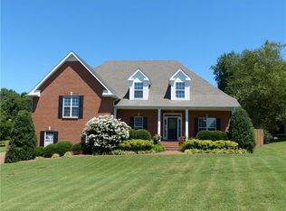 1104 Lake Rise Pl, Gallatin, TN 37066