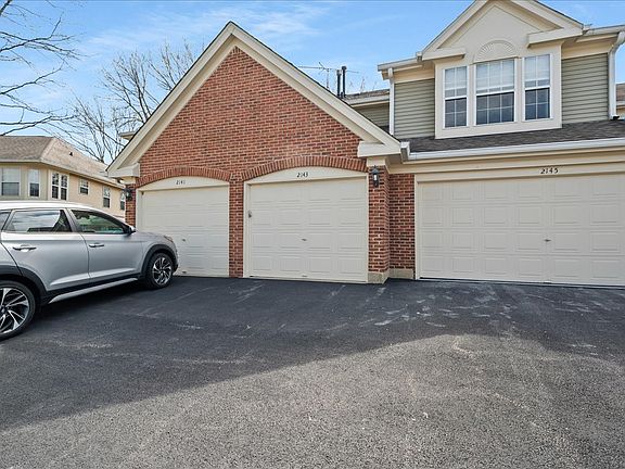 2nd image of 2143 Camden Ln #2143