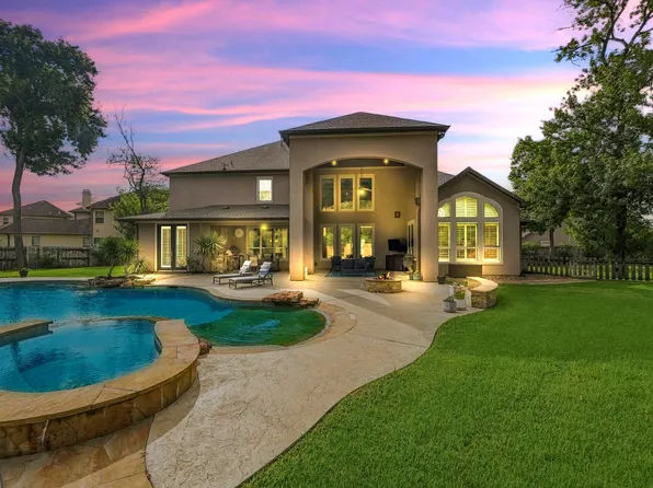 2 Turin Turn Dr, Missouri City, TX 77459