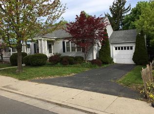 1216 W Monroe St, Decatur, IN 46733