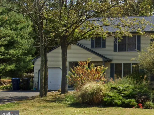 23 W Woodstown Rd, Mullica Hill, NJ 08062
