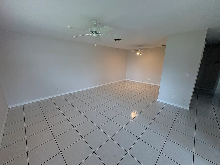 4520 SE 5th Pl #1 — Photo 10