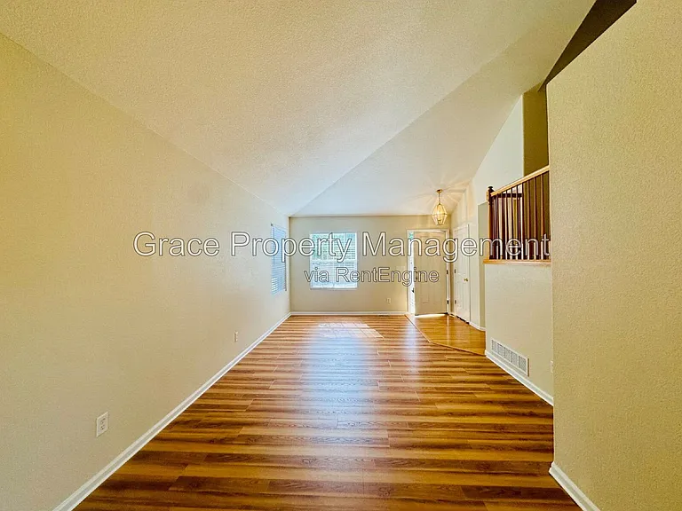 14337 Austin Ct — Photo 3