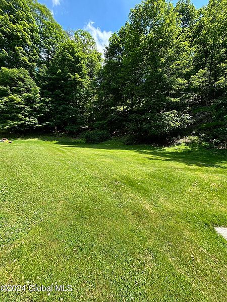 5th image of 29 Maple Road