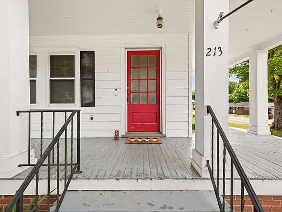 3rd image of 213 N Walnut St
