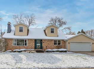 2507 Potomac Dr, Iowa City, IA 52245