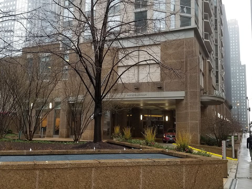 1st image of 222 N Columbus Dr APT 1001