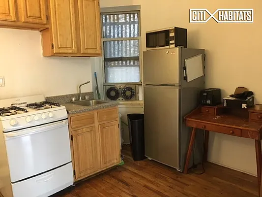Rented by Citi Habitats | media 22