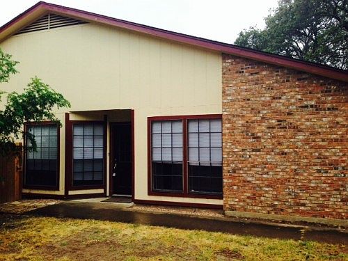 1st image of 6103 Hill Forest Dr