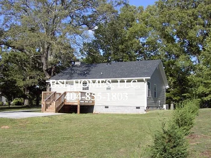 885 Old Canton Rd — Photo 9