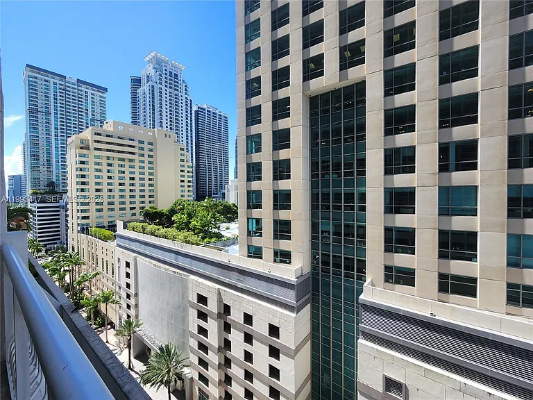 1200 Brickell Bay Dr #1510 — Photo 3